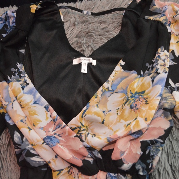 NWOT Floral Dress - Picture 2 of 4